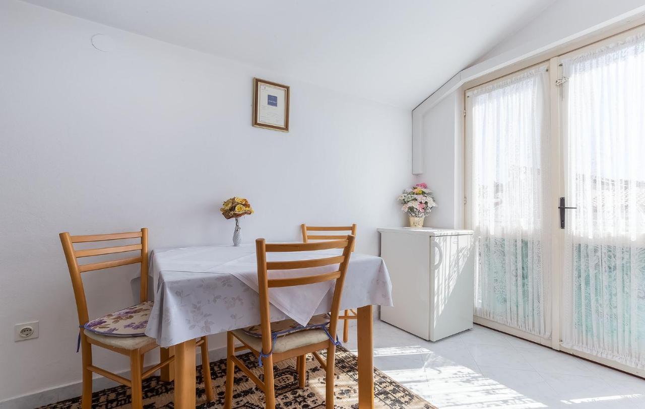 Appartement Ruzica à Poreč Extérieur photo